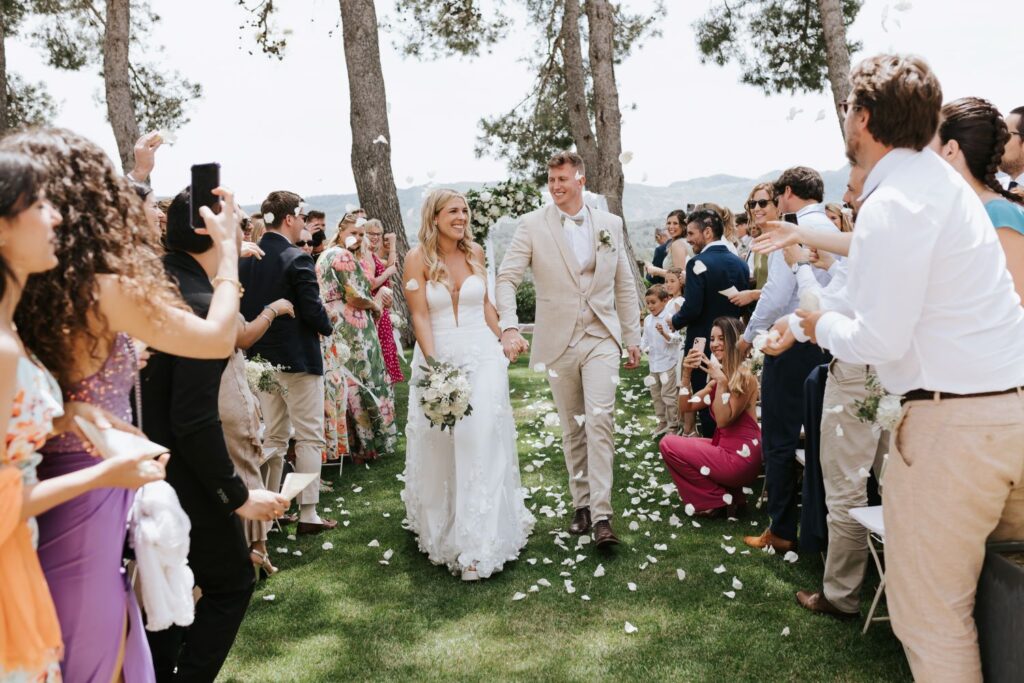 lanzamiento-petalos-ceremonia-boda